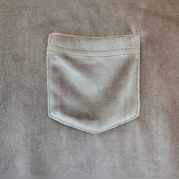 Ekouaer Womens‎ Brown Long Sleeve Velour Pocket Sweater Size M - Picture 3 of 7